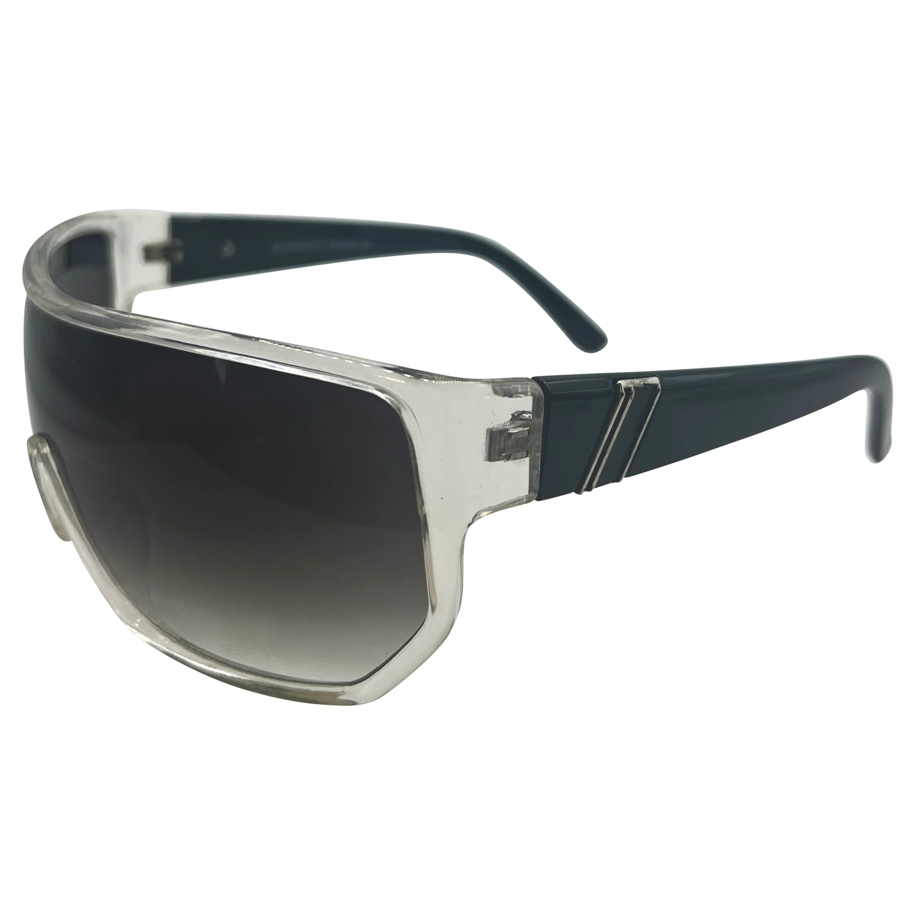 Elegant Glances Eyewear That Complements Every Outfit