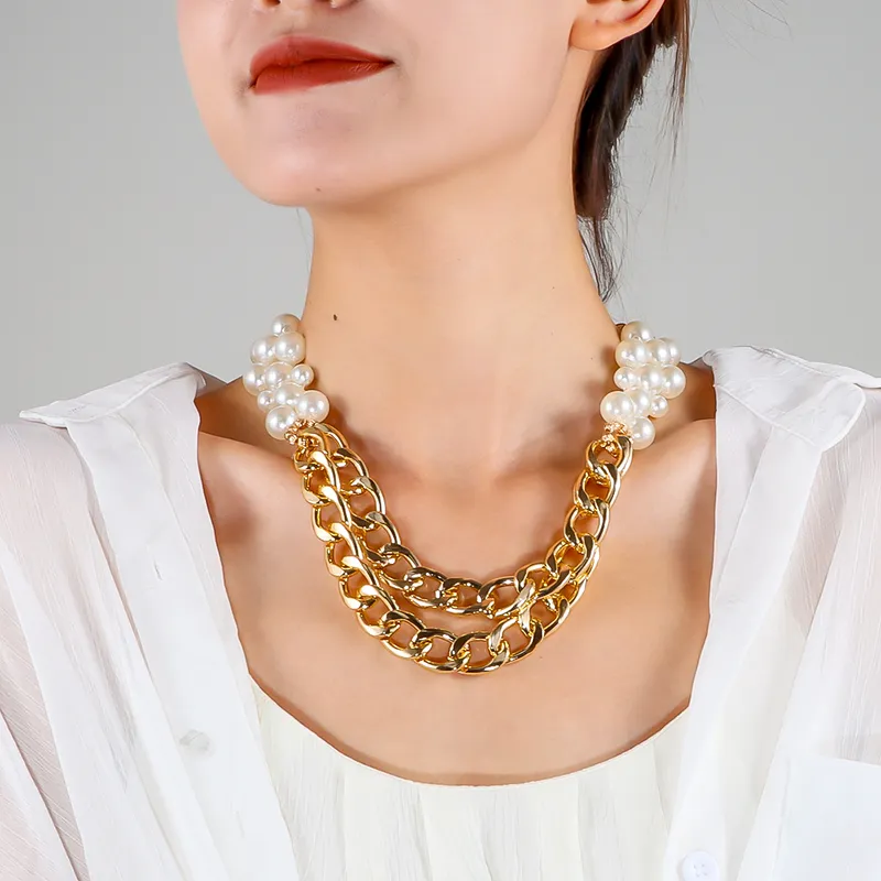 Exaggerated Solid Color Alloy Necklace